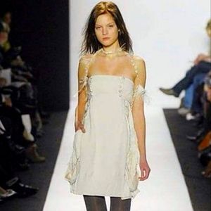 BcbgMaxazria Runway dress, size 0, beige